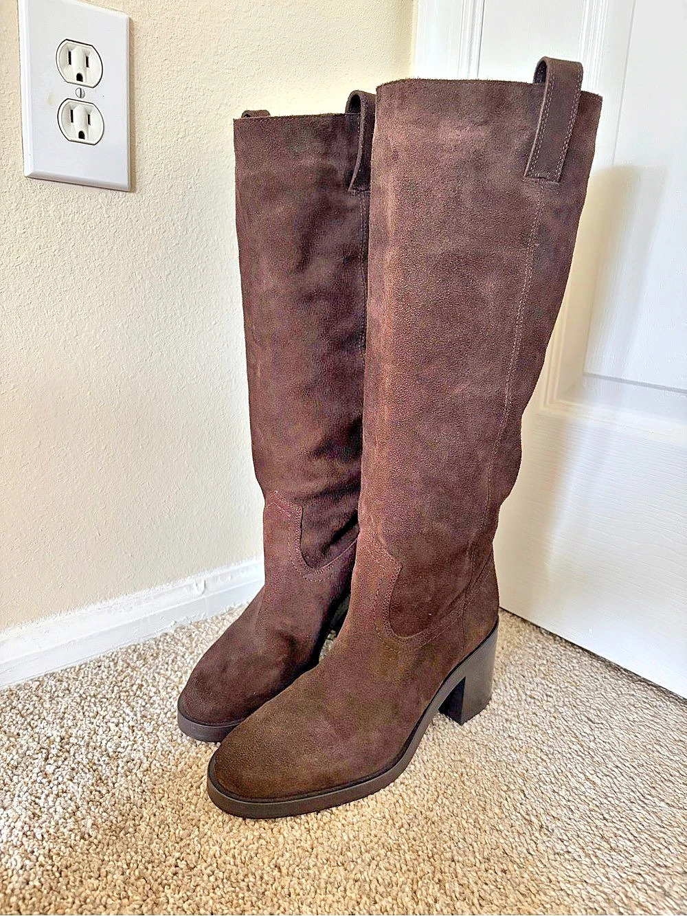 Brown Knee-High Heeled Boots